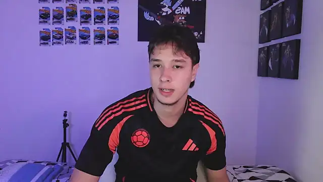 Snapshot of jack_walker190 chatting on February 28, 2026, 8:37 am jack walker190 online show from February 28, 2026, 8:37 am