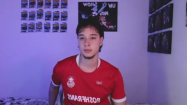 jack walker190 online show from May 6, 2026, 5:03 am