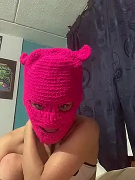 NatashaRex online show from February 26, 2025, 8:37 am