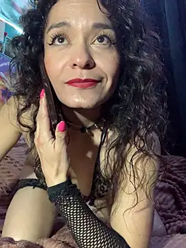 NatashaRex online show from April 9, 2026, 3:50 am