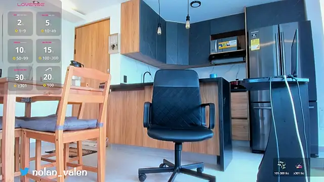 fitnolan online show from March 12, 2026, 1:50 pm