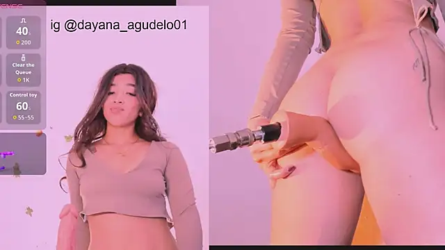 Snapshot of Karol_Rossee chatting on March 30, 2026, 7:04 pm Karol Rossee online show from March 30, 2026, 7:04 pm