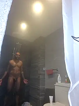 Snapshot of Mrnutella chatting on March 14, 2025, 1:57 pm Mrnutella online show from March 14, 2025, 1:57 pm