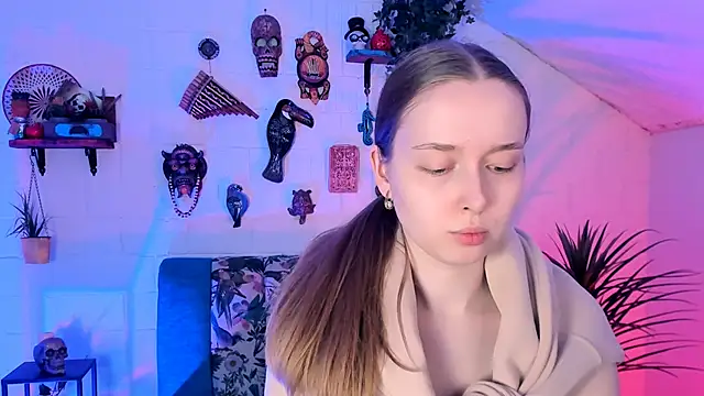 JenniferGraces online show from May 26, 2026, 6:15 pm