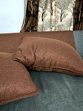 Snapshot of tamil_Rosie chatting on November 16, 2025, 5:18 pm tamil Rosie online show from November 16, 2025, 5:18 pm