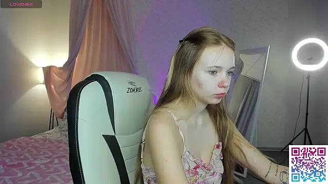 Snapshot of boozekirs_ chatting on September 26, 2025, 2:04 am boozekirs  online show from September 26, 2025, 2:04 am