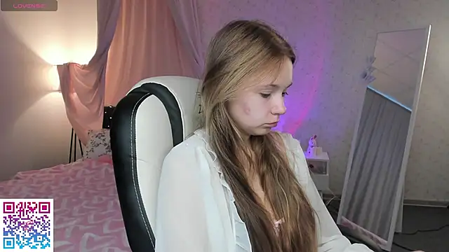 Snapshot of boozekirs_ chatting on September 27, 2025, 2:16 am boozekirs  online show from September 27, 2025, 2:16 am