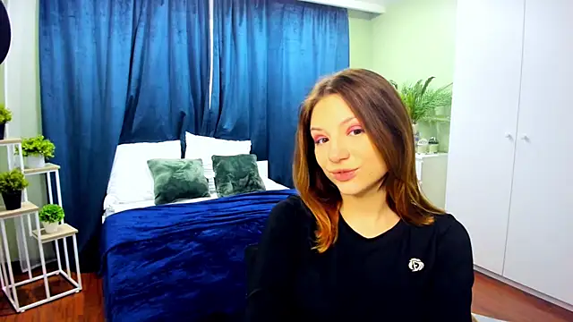 AmandaGracy 1 online show from March 16, 2025, 12:33 pm