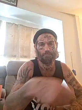 AmerikanDadd317 online show from March 27, 2026, 7:13 pm