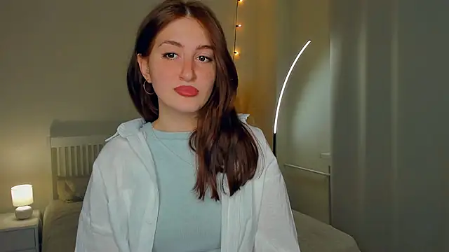 VesnuWka online show from February 21, 2025, 1:11 pm