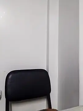 Lobitasexiii online show from April 8, 2026, 7:58 pm