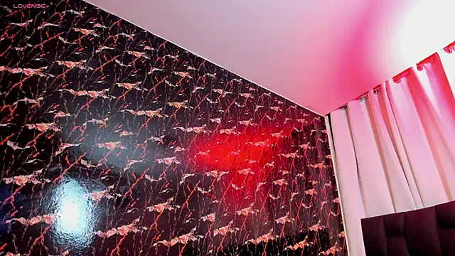 Snapshot of aitana_garcia_ chatting on September 21, 2025, 9:33 am aitana garcia  online show from September 21, 2025, 9:33 am