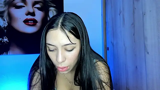 TANIA 06 online show from September 19, 2025, 1:12 pm