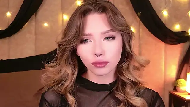 Sierra Fane online show from January 12, 2026, 10:53 am