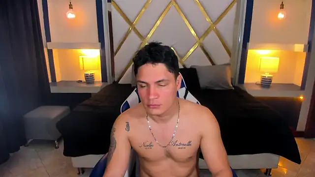 SaraClub JY online show from March 23, 2026, 11:42 pm