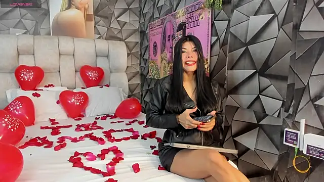 Snapshot of brihana_king chatting on September 20, 2025, 8:21 pm brihana king online show from September 20, 2025, 8:21 pm