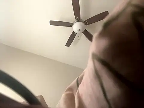 Snapshot of Deshay30 chatting on February 20, 2026, 8:09 pm Deshay30 online show from February 20, 2026, 8:09 pm