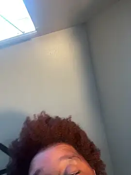 Snapshot of Deshay30 chatting on February 23, 2026, 7:33 pm Deshay30 online show from February 23, 2026, 7:33 pm