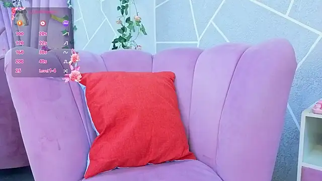 EmmyCortez online show from November 13, 2025, 11:53 am