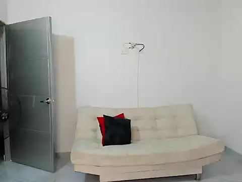 horrny 18 victoria online show from May 13, 2026, 4:54 am