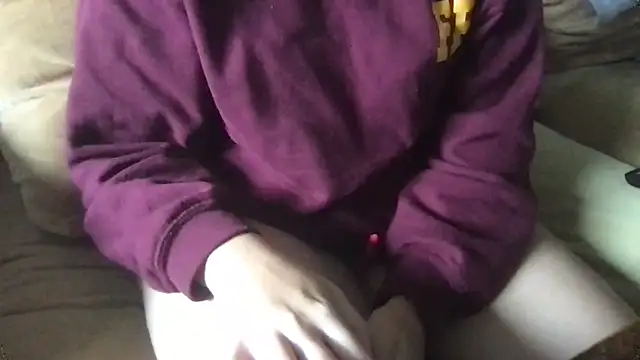 Snapshot of ashleighpink chatting on September 23, 2025, 5:49 pm ashleighpink online show from September 23, 2025, 5:49 pm