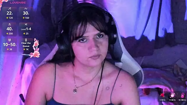 Snapshot of brii69 chatting on October 15, 2025, 12:33 am brii69 online show from October 15, 2025, 12:33 am