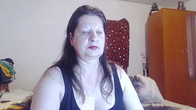 ExtasyMature online show from June 10, 2026, 5:23 pm