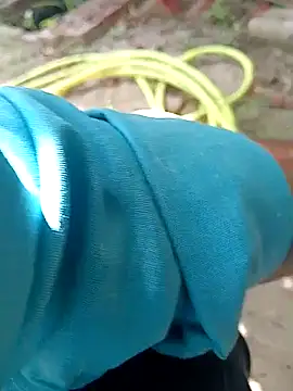 Snapshot of bairobunde chatting on April 13, 2026, 8:31 am bairobunde online show from April 13, 2026, 8:31 am