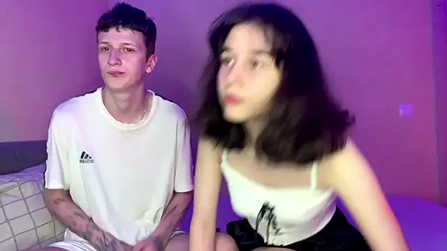 baby lesi online show from September 29, 2025, 3:06 pm