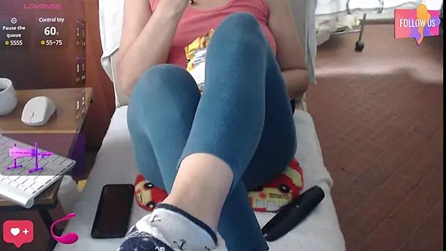 Snapshot of Sexyqueen_mature_ chatting on February 27, 2025, 8:42 pm Sexyqueen mature  online show from February 27, 2025, 8:42 pm