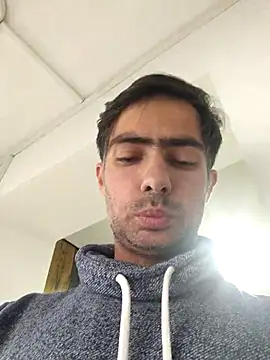 andreiiiii2025 online show from October 6, 2025, 8:45 am