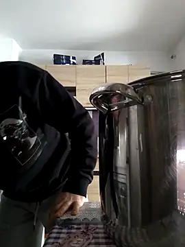 andreiiiii2025 online show from February 3, 2026, 11:37 am