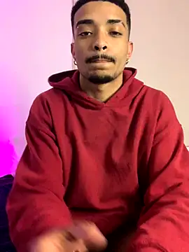 eross chipre  online show from September 23, 2025, 10:13 pm