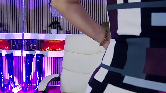 LadyTouch online show from September 15, 2025, 11:38 pm