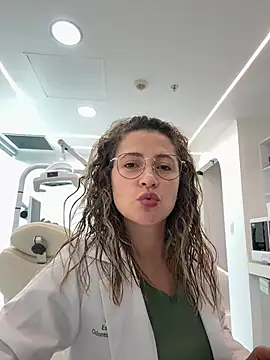 Shiarami online show from February 4, 2026, 9:31 pm