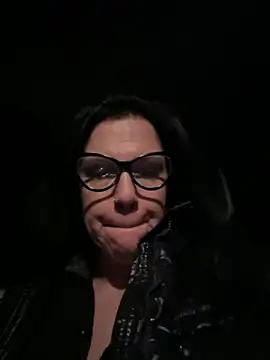 LadydeSade online show from November 25, 2025, 12:10 am