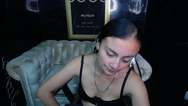 Snapshot of Sweet_Morita_v chatting on February 21, 2025, 6:48 pm Sweet Morita v online show from February 21, 2025, 6:48 pm