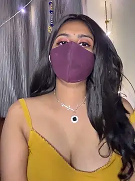 Dishasarmaa05 online show from October 26, 2025, 2:23 pm