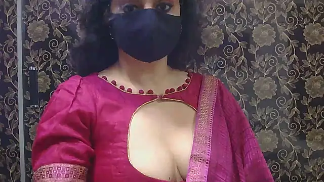 MilkyQueen69 online show from March 18, 2026, 9:56 am