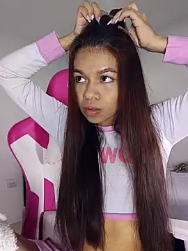 Snapshot of sophia_ramirez12 chatting on May 21, 2026, 9:33 pm sophia ramirez12 online show from May 21, 2026, 9:33 pm