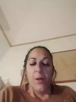 Snapshot of sokiee chatting on February 26, 2025, 8:22 pm sokiee online show from February 26, 2025, 8:22 pm