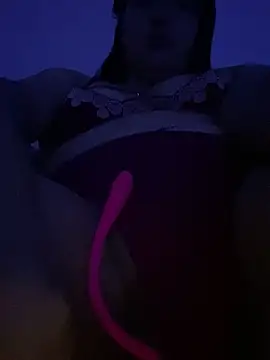 Snapshot of tu-bebitaa chatting on February 19, 2025, 9:06 am tu-bebitaa online show from February 19, 2025, 9:06 am