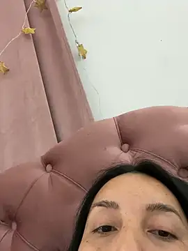 Snapshot of tu-bebitaa chatting on February 20, 2025, 1:46 am tu-bebitaa online show from February 20, 2025, 1:46 am