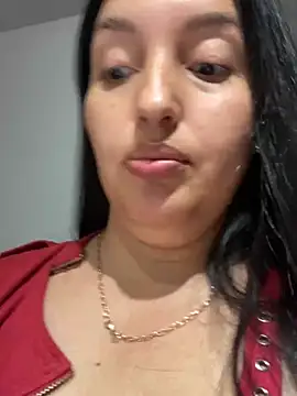 Snapshot of tu-bebitaa chatting on February 21, 2025, 4:07 am tu-bebitaa online show from February 21, 2025, 4:07 am