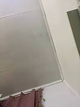 Snapshot of tu-bebitaa chatting on February 21, 2025, 11:32 pm tu-bebitaa online show from February 21, 2025, 11:32 pm