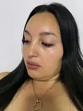 Snapshot of tu-bebitaa chatting on March 22, 2025, 7:15 am tu-bebitaa online show from March 22, 2025, 7:15 am