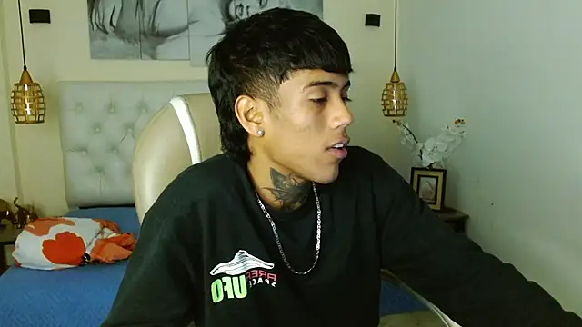 RyanKing19 online show from February 25, 2025, 1:50 pm