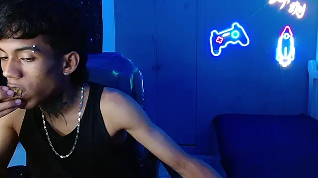RyanKing19 online show from February 26, 2025, 8:00 pm