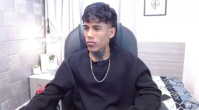 RyanKing19 online show from March 10, 2025, 1:56 am
