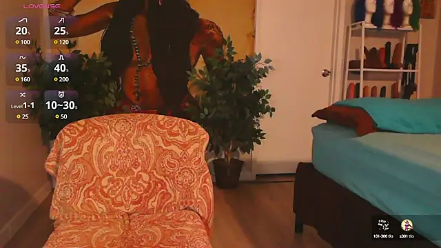 Queenanitadix online show from December 28, 2024, 12:45 pm